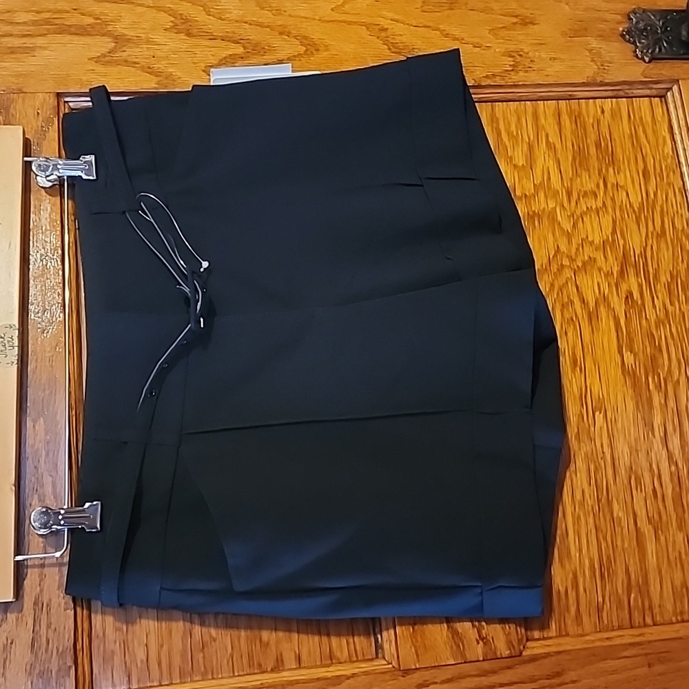 Hollywould dressy shorts